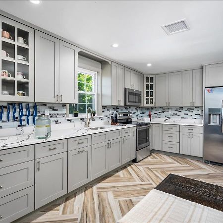 Colorful, Comfy & Modern - Close To Nyc - Parking! Mount Vernon المظهر الخارجي الصورة
